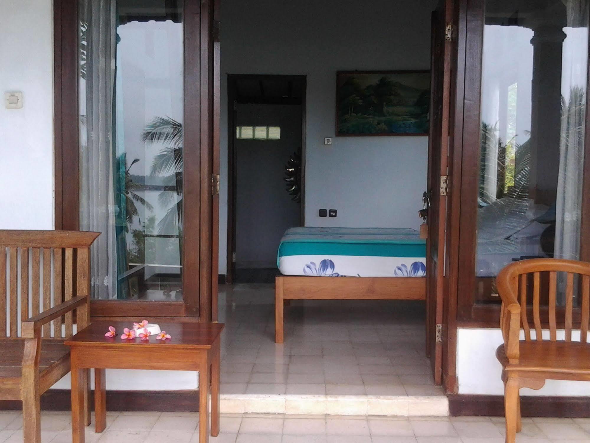Bali Sunset Hotel Negara  Extérieur photo